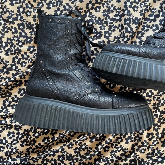 AGL Milagros Lace-Up Boots - Picture 2 of 10